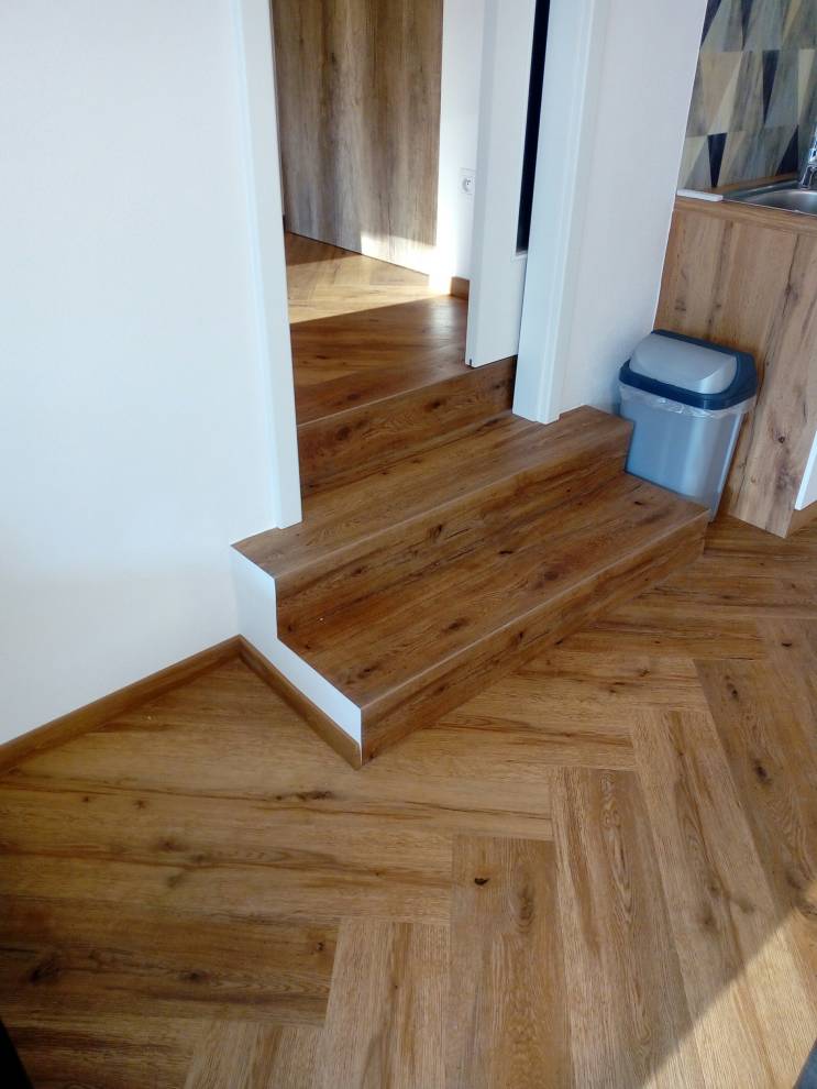 VINYL EXPONA DOMESTIC