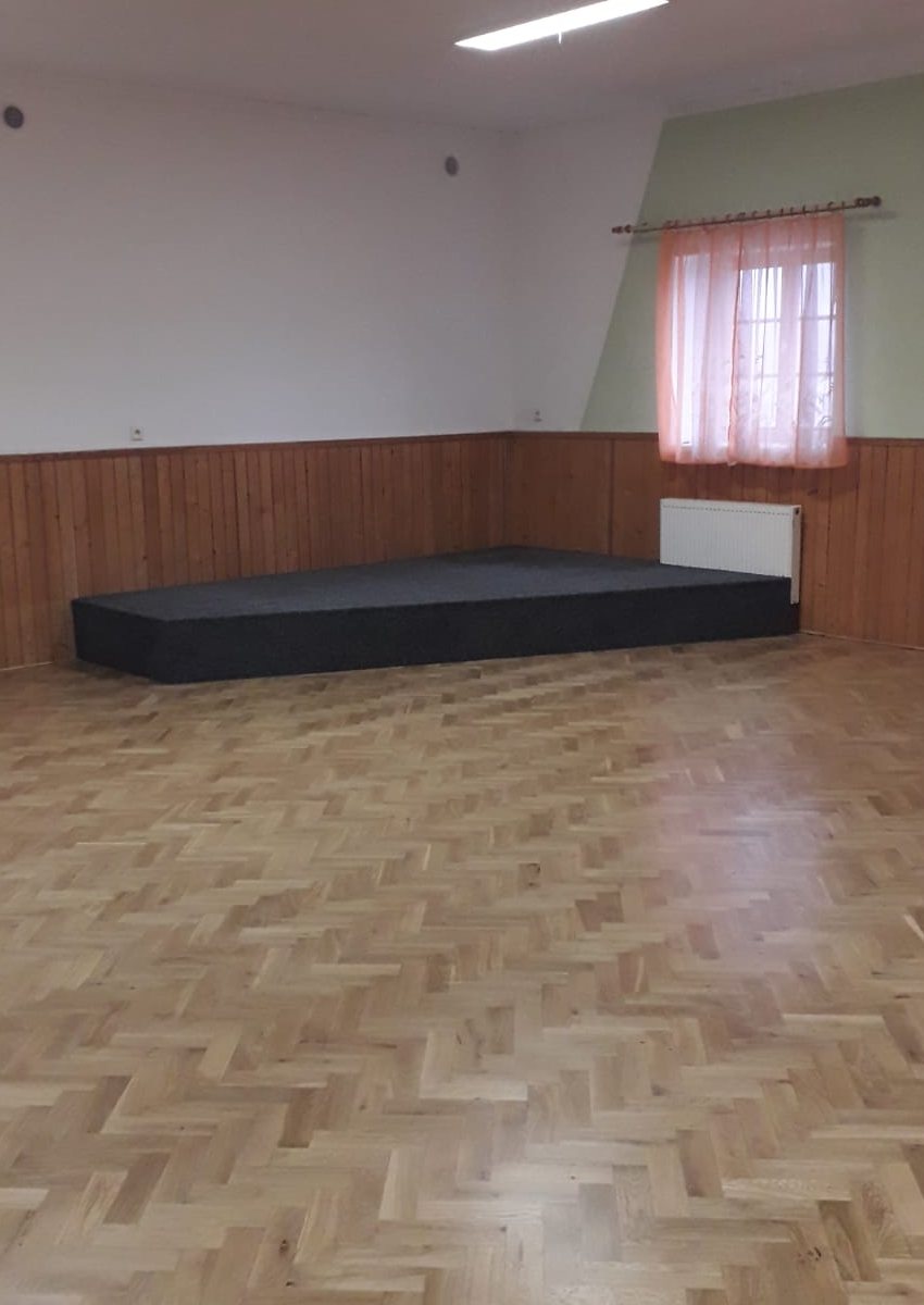 Renovace podlahy v kulturním domě <br>Obec Libkov